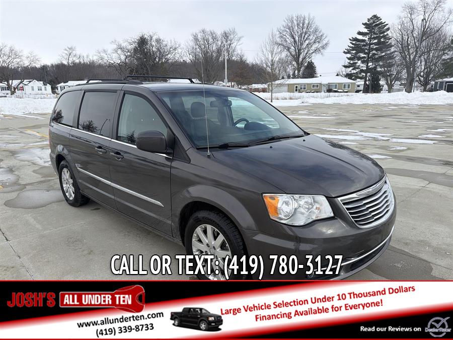 Used Chrysler Town & Country Touring 2016 | Josh's All Under Ten LLC. Elida, Ohio
