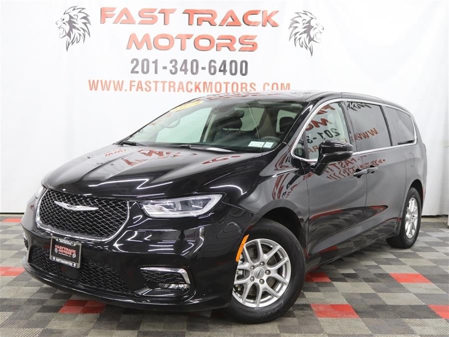Used 2024 Chrysler Pacifica in Paterson, New Jersey | Fast Track Motors. Paterson, New Jersey