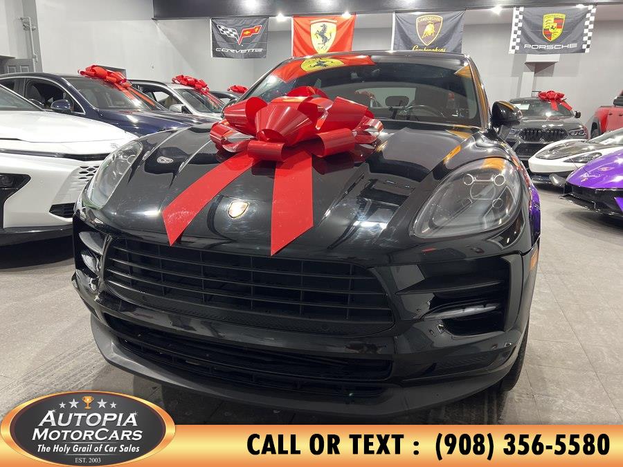 2020 Porsche Macan Base