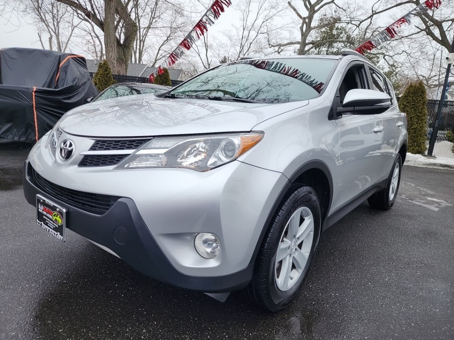 Used 2014 Toyota RAV4 in Islip, New York | L.I. Auto Gallery. Islip, New York