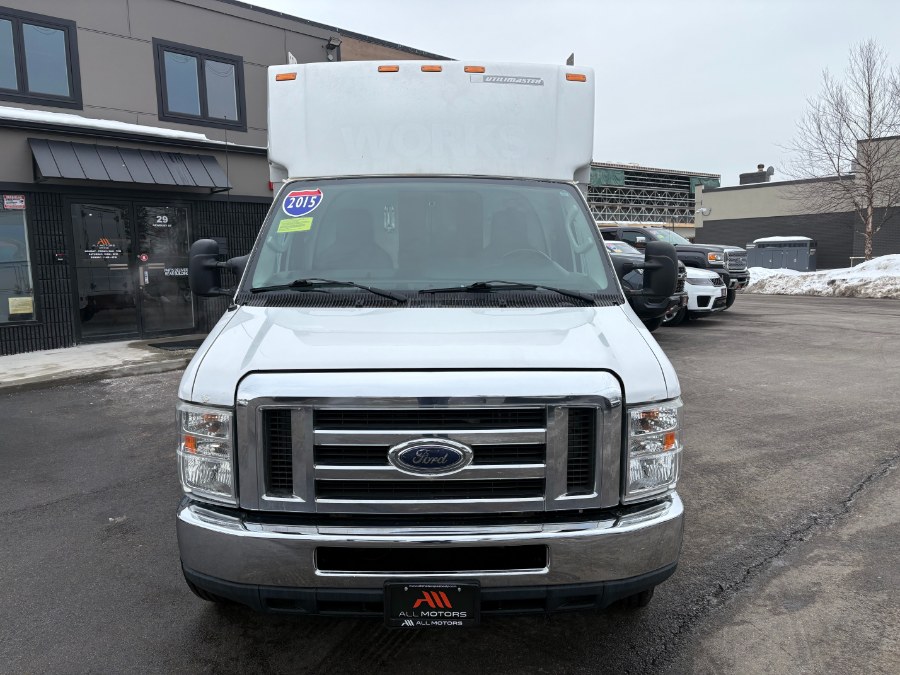 2015 Ford E-Series Cutaway