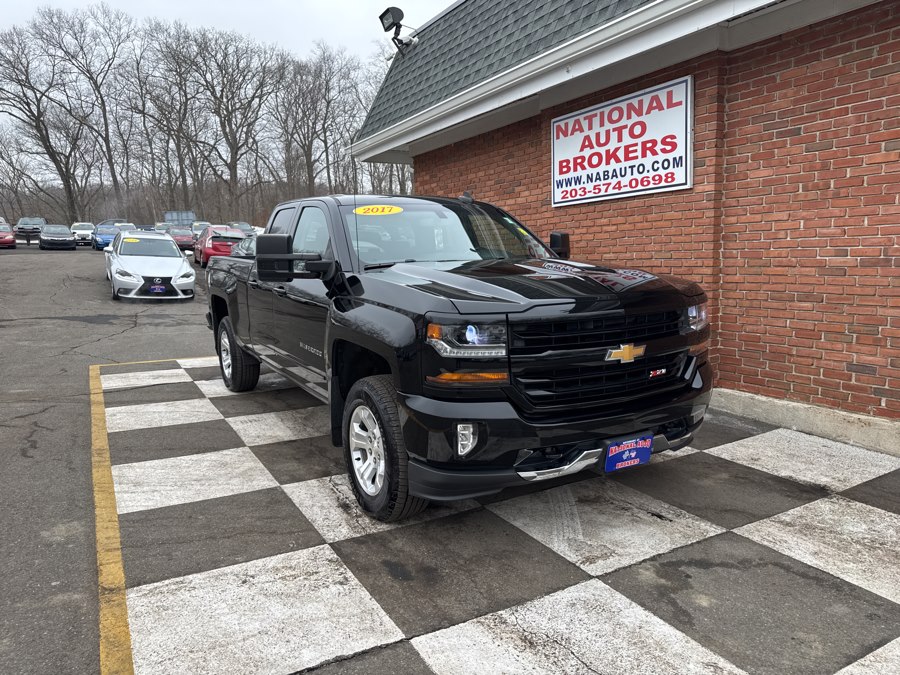 Used 2017 Chevrolet Silverado 1500 in Waterbury, Connecticut | National Auto Brokers, Inc.. Waterbury, Connecticut
