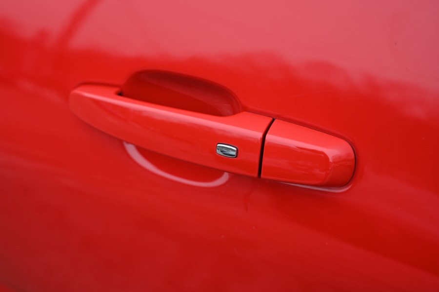 2024 Chevrolet Camaro 1LT - Photo 14