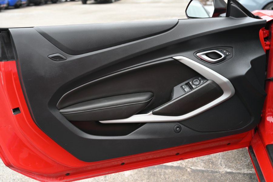 2024 Chevrolet Camaro 1LT - Photo 19
