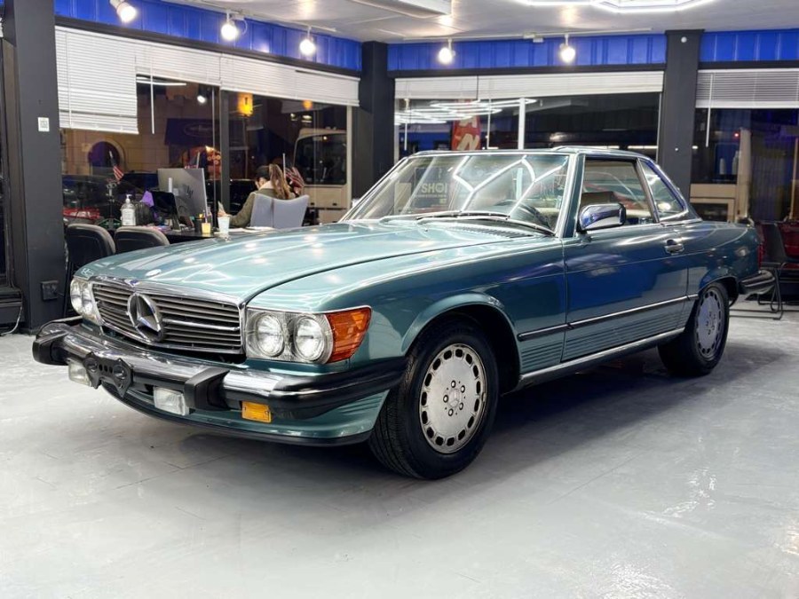 Used 1988 Mercedes-Benz 560 Series in Plainfield, New Jersey | Best Cars R Us LLC. Plainfield, New Jersey