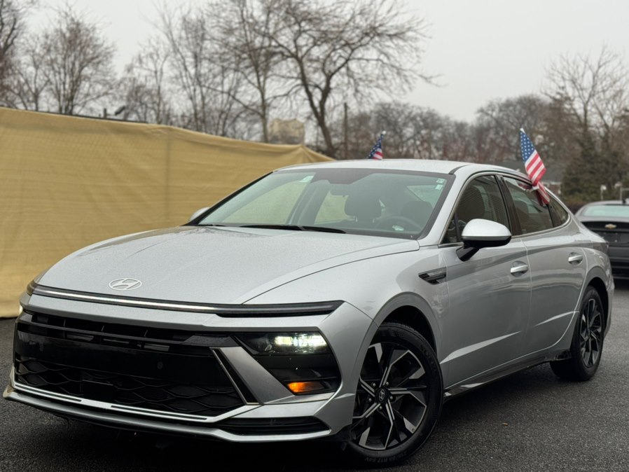 Used 2025 Hyundai Sonata in Irvington, New Jersey | RT 603 Auto Mall. Irvington, New Jersey