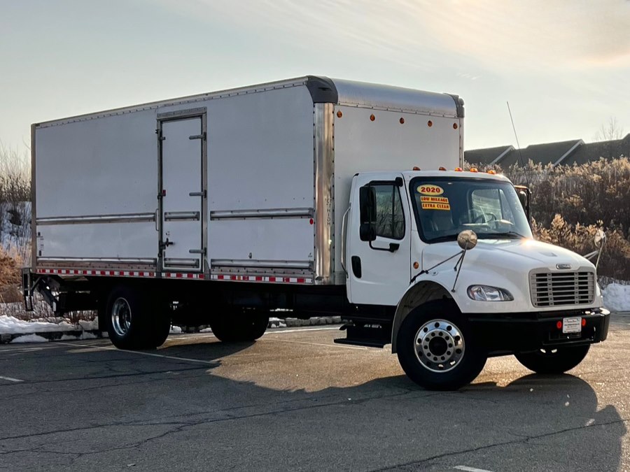 2020 Freightliner M2 106 26FT SUPREME BOX/MAXON LIFTGATE/SIDE DOOR/NON CDL, available for sale in Paterson, New Jersey | Speedway Motors LLC. Paterson, New Jersey