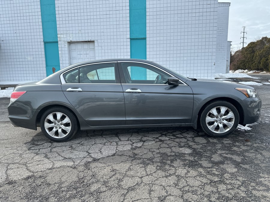 Used 2010 Honda Accord Sdn in Milford, Connecticut | Dealertown Auto Wholesalers. Milford, Connecticut