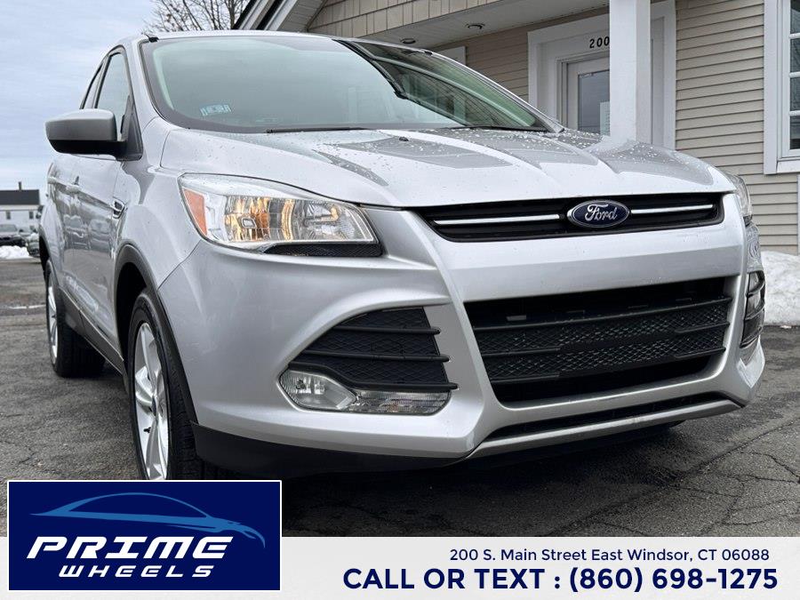 2015 Ford Escape FWD 4dr SE, available for sale in East Windsor, Connecticut | Prime Wheels. East Windsor, Connecticut