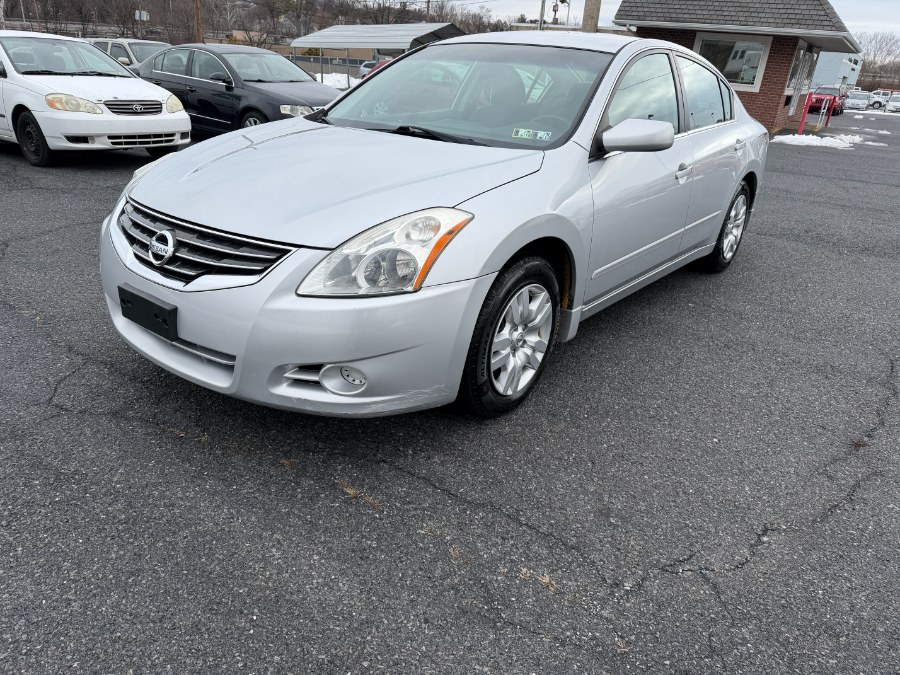 2012 Nissan Altima 4dr Sdn I4 CVT 2.5 S, available for sale in Bethlehem, Pennsylvania | Best Auto Deals LLC. Bethlehem, Pennsylvania
