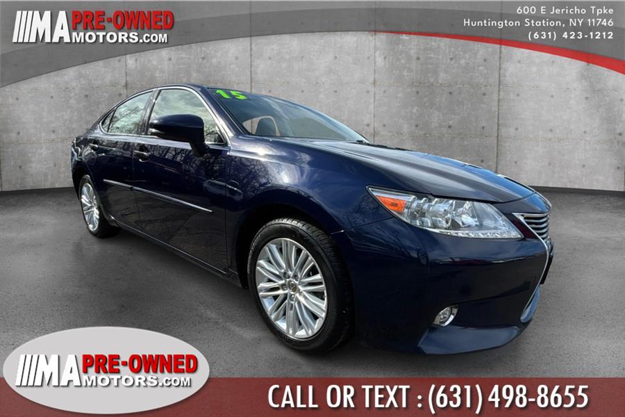 Used 2015 Lexus ES 350 in Huntington Station, New York | M & A Motors. Huntington Station, New York