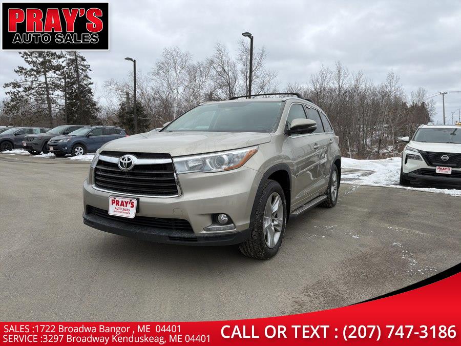 Used 2015 Toyota Highlander in Bangor , Maine | Pray's Auto Sales . Bangor , Maine
