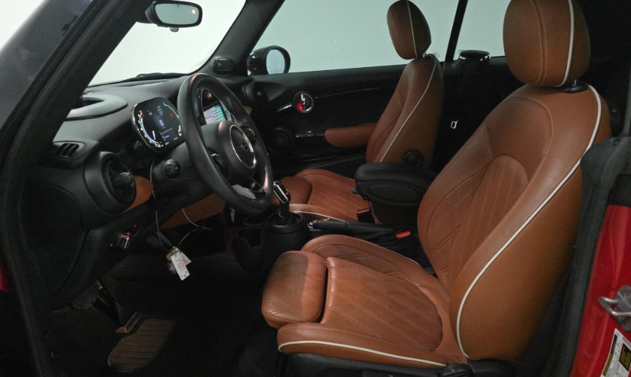 Used 2021 MINI Convertible in Jamaica, New York | Sunrise Autoland. Jamaica, New York