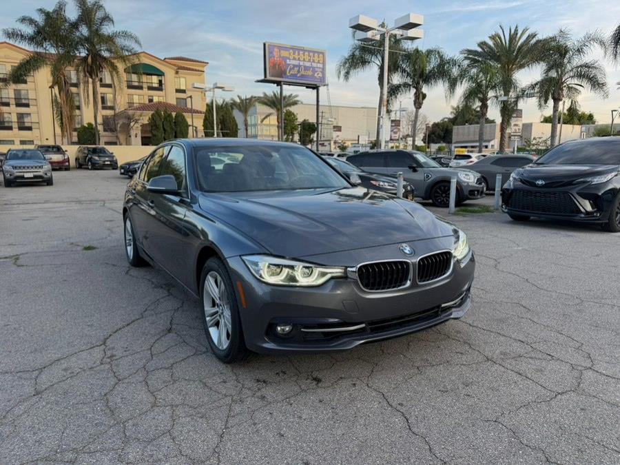 Used 2018 BMW 330I in Hawaiian Gardens, California | Luxe Motors. Hawaiian Gardens, California