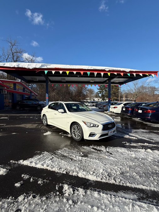 2018 INFINITI Q50 LUXE