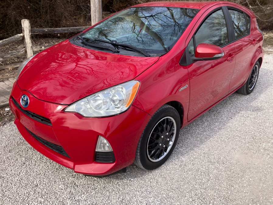 Used 2012 Toyota Prius c in Neosho, Missouri | Xsell Auto LLC. Neosho, Missouri