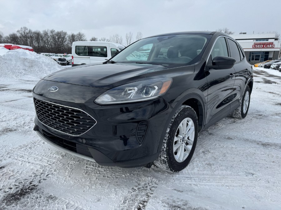 2020 Ford Escape SE AWD, available for sale in Ortonville, Michigan | Marsh Auto Sales LLC. Ortonville, Michigan