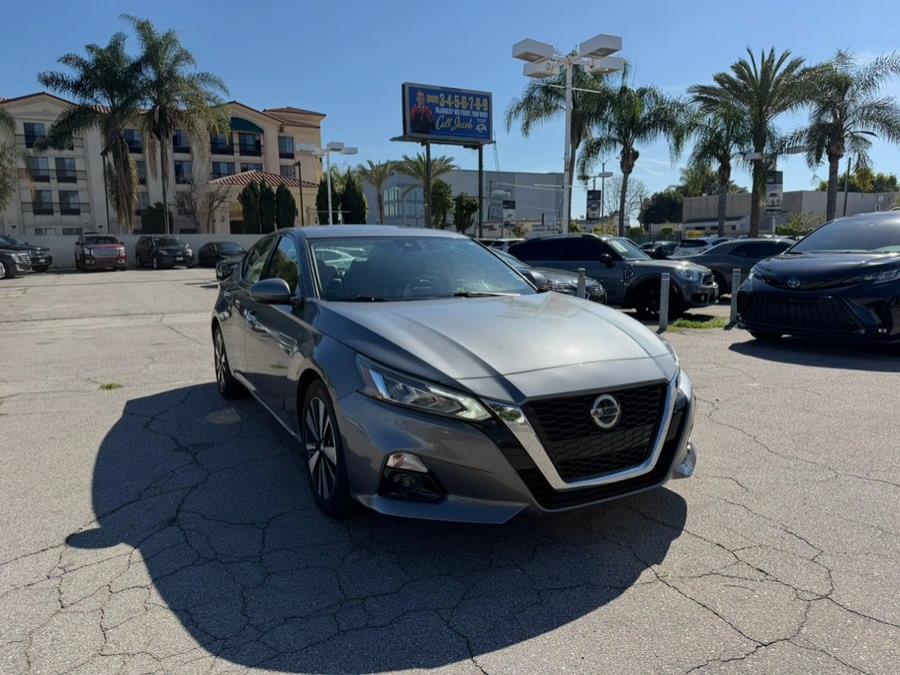 2020 Nissan Altima 2.5 SL Sedan, available for sale in Hawaiian Gardens, California | Luxe Motors. Hawaiian Gardens, California