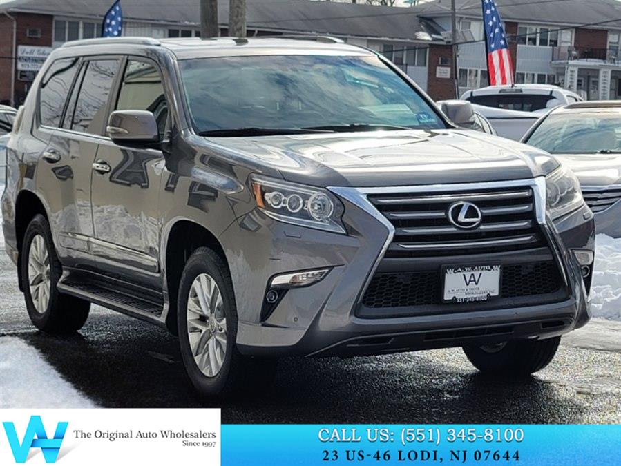Used 2014 Lexus GX 460 in Lodi, New Jersey | AW Auto & Truck Wholesalers, Inc. Lodi, New Jersey