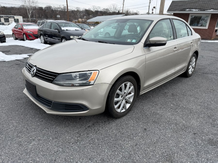 2014 Volkswagen Jetta Sedan 4dr Auto SE PZEV, available for sale in Bethlehem, Pennsylvania | Best Auto Deals LLC. Bethlehem, Pennsylvania