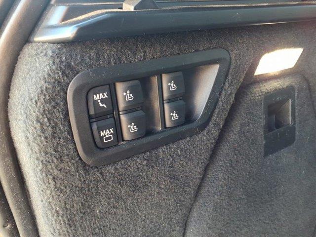 2021 BMW X7 M50i - Photo 12