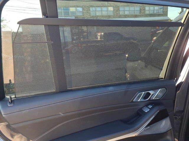 2021 BMW X7 M50i - Photo 15