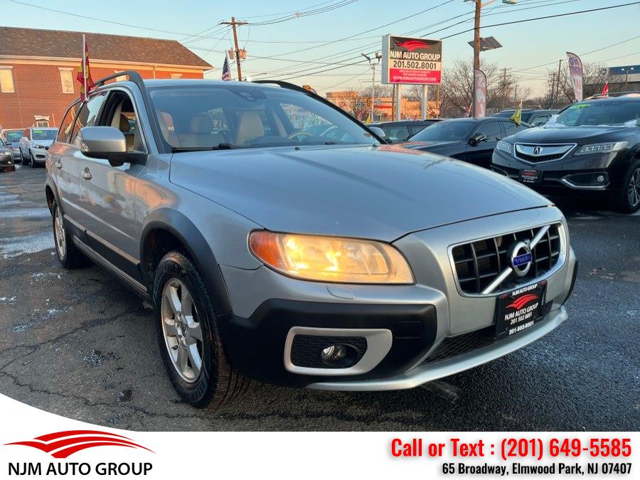 Used 2012 Volvo XC70 in Elmwood Park, New Jersey | NJM Auto Group. Elmwood Park, New Jersey