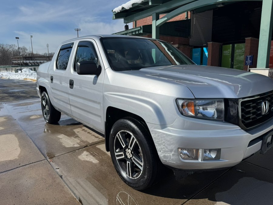Used 2013 Honda Ridgeline in New Britain, Connecticut | Supreme Automotive. New Britain, Connecticut