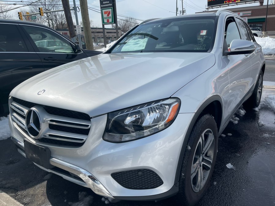 2016 Mercedes-Benz GLC GLC300 4MATIC's photo