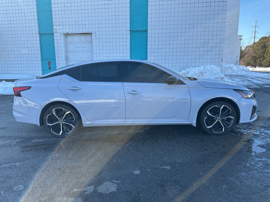 Used 2023 Nissan Altima in Milford, Connecticut | Dealertown Auto Wholesalers. Milford, Connecticut