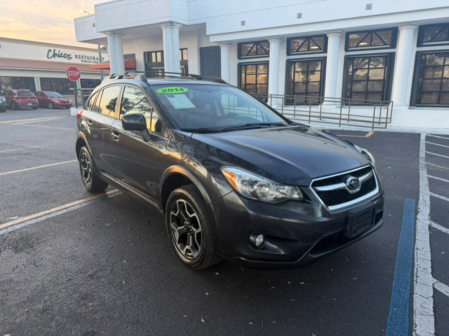 Used 2014 Subaru XV Crosstrek in Hialeah, Florida | The Palm Motors LLC. Hialeah, Florida