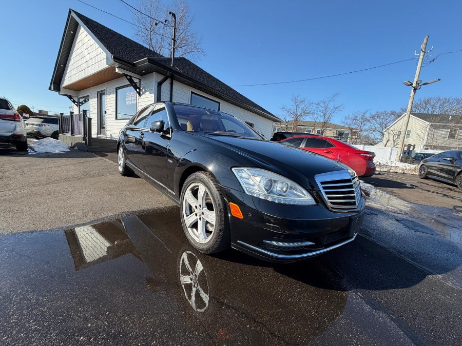 2012 Mercedes-Benz S-Class S550