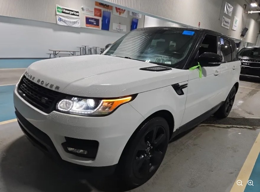 2015 Land Rover Range Rover Sport 4WD 4dr HSE, available for sale in Hicksville, New York | REGAL AUTOHAUS Auto Service and Sales. Hicksville, New York