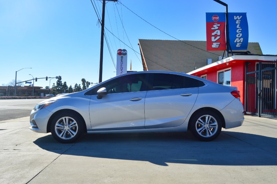 2017 Chevrolet Cruze LT Auto's photo