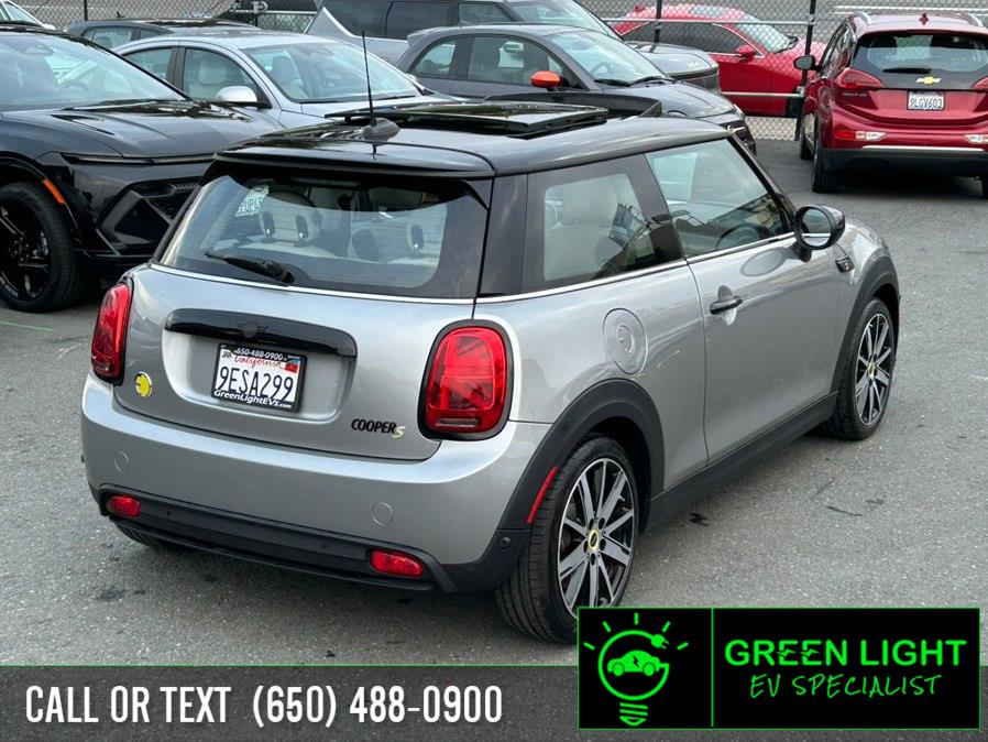 Used 2023 MINI Cooper SE in Daly City, California | Green Light Auto Wholesale. Daly City, California