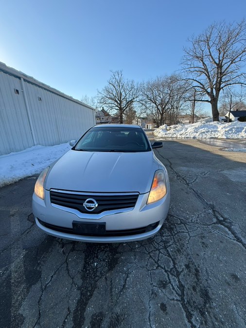 Used 2008 Nissan Altima in Springfield, Massachusetts | Auto Globe LLC. Springfield, Massachusetts