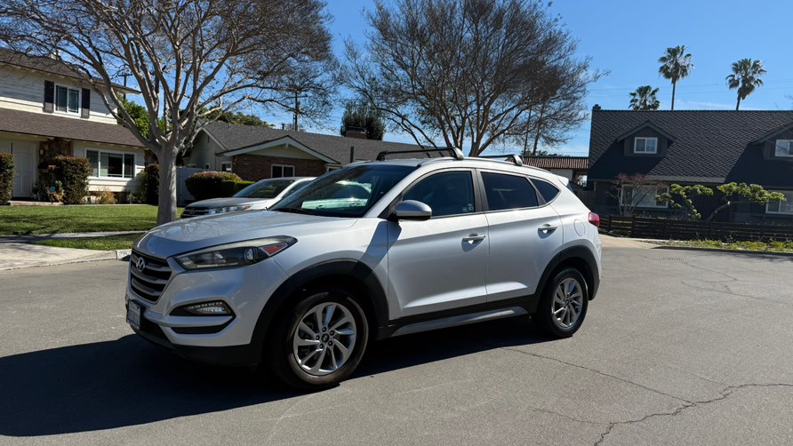 Used 2018 Hyundai Tucson in Tustin, California | Carox LLC. Tustin, California