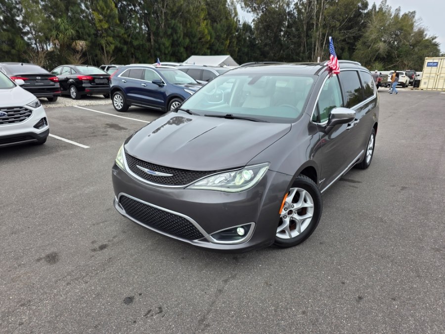 Used 2020 Chrysler Pacifica in Orlando, Florida | Mickeys Driver Mart. Orlando, Florida