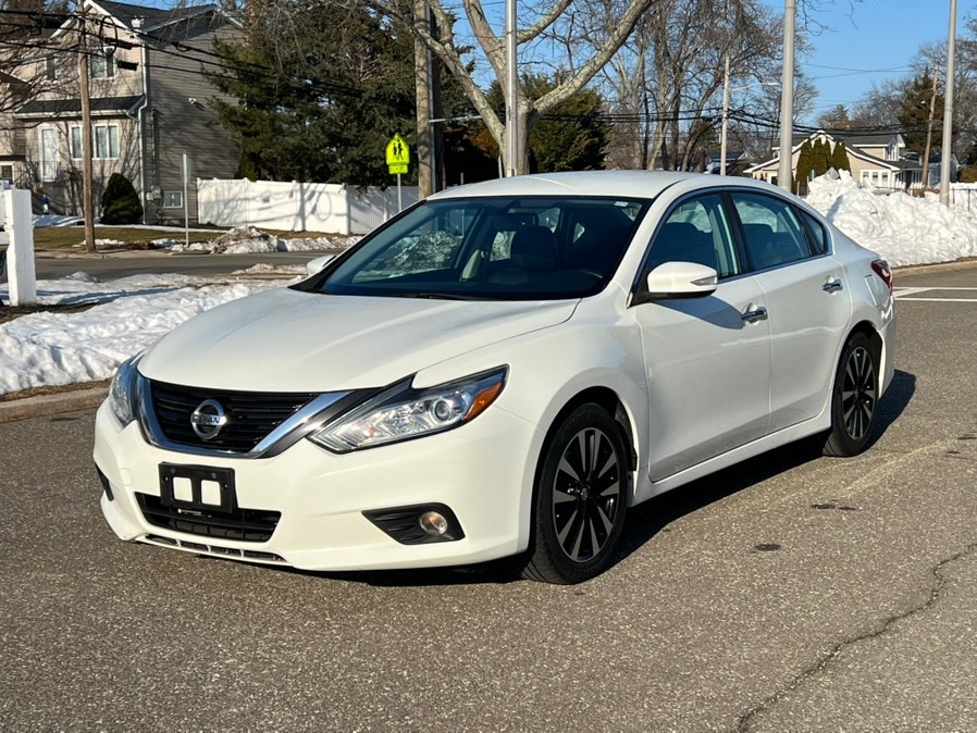 Used 2018 Nissan Altima in Lindenhurst, New York | Cargenic Automotive. Lindenhurst, New York