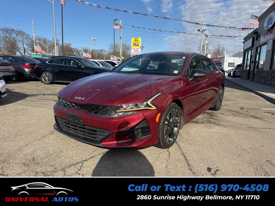 Used 2022 Kia K5 in Bellmore, New York | Universal Autos. Bellmore, New York