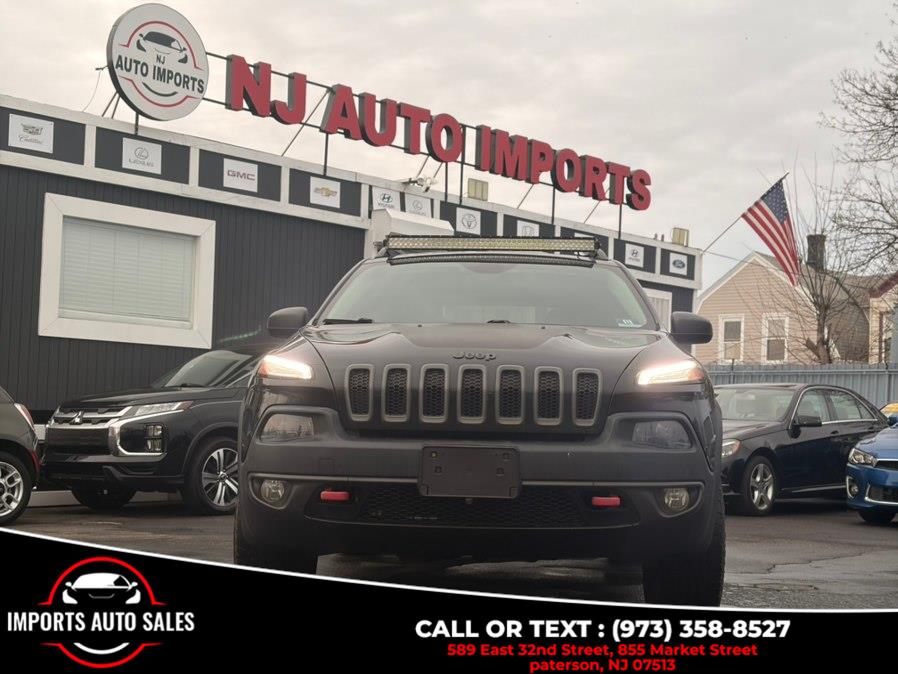 Used 2014 Jeep Cherokee in Paterson, New Jersey | Imports Auto Sales. Paterson, New Jersey