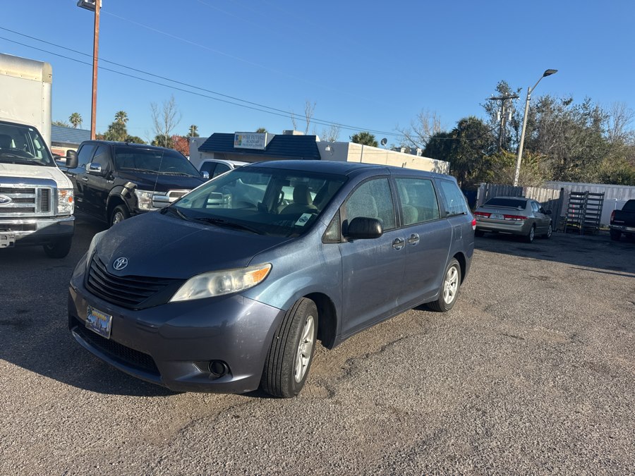 Used 2013 Toyota Sienna in Kissimmee, Florida | Central florida Auto Trader. Kissimmee, Florida
