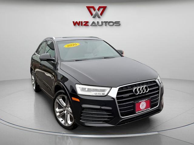 2016 Audi Q3 quattro Prestige photo 2