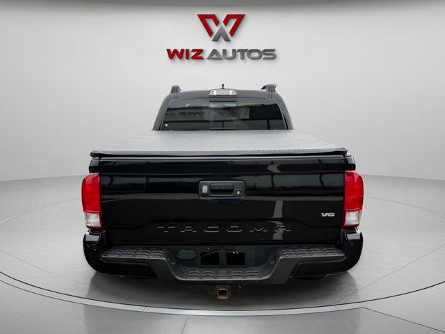 2017 Toyota Tacoma SR5 TRD Sport photo 4