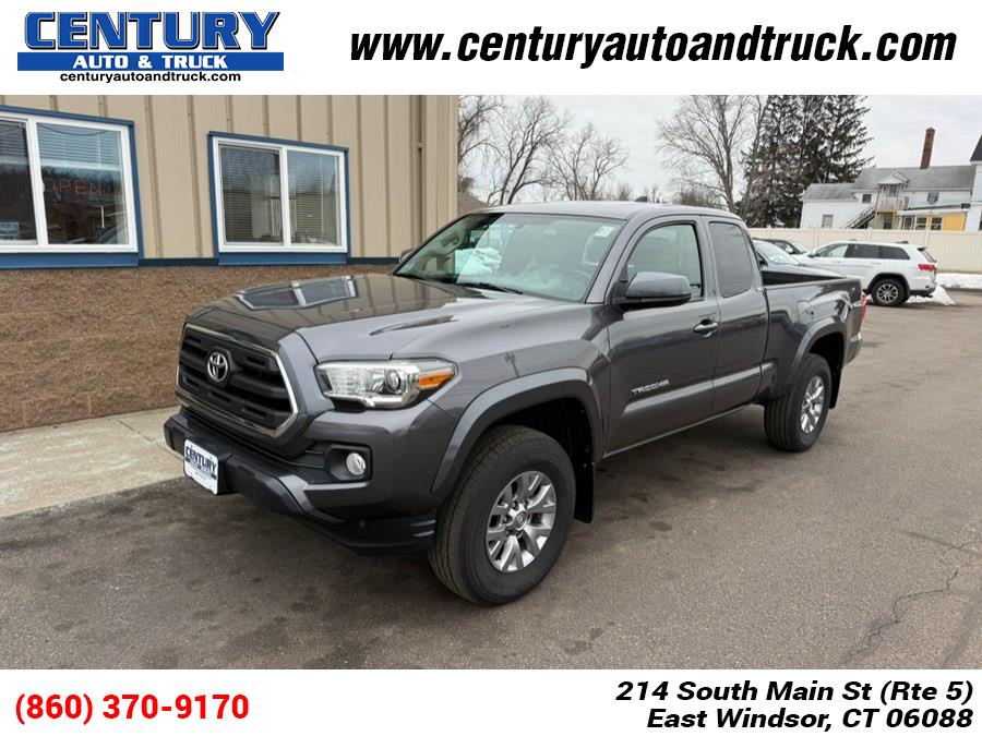 2017 Toyota Tacoma SR5 Access Cab 6'' Bed V6 4x4 AT (Natl), available for sale in East Windsor, Connecticut | Century Auto And Truck. East Windsor, Connecticut