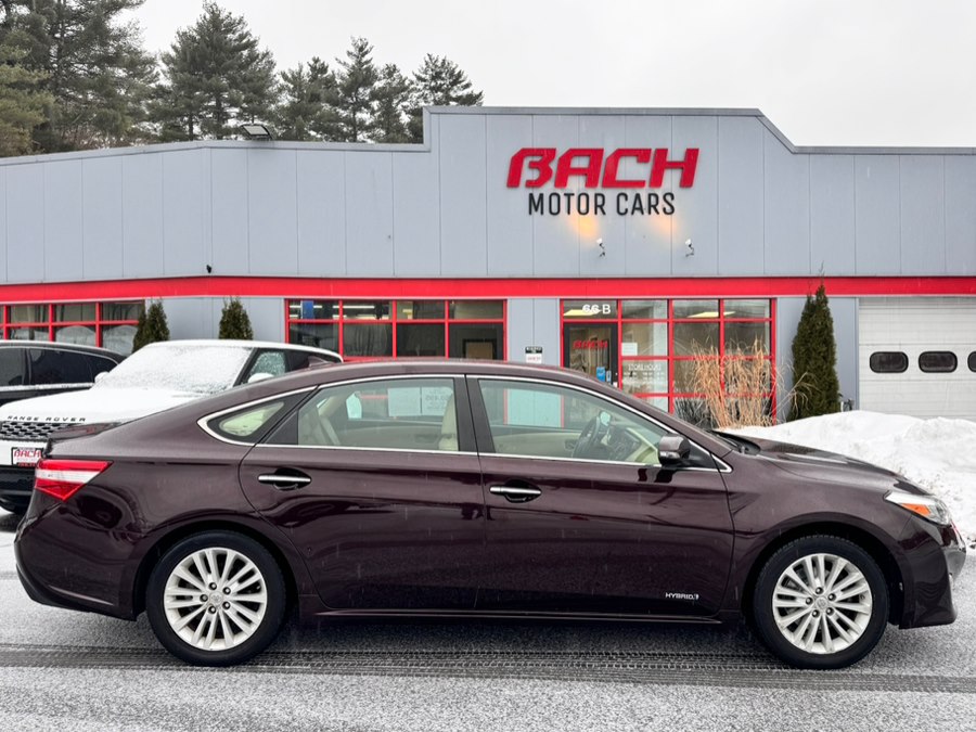 2013 Toyota Avalon Hybrid 4dr Sdn Limited, available for sale in Canton , Connecticut | Bach Motor Cars. Canton , Connecticut