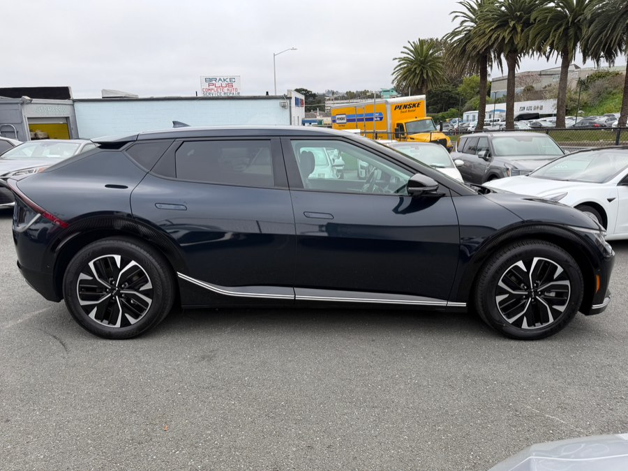2023 Kia EV6 Light Wind photo 3