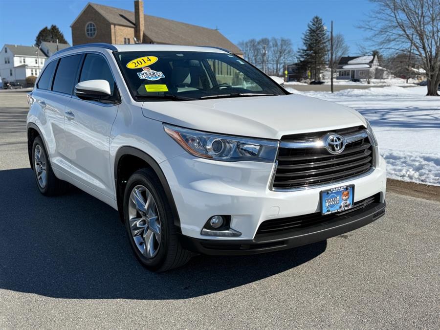 Used 2014 Toyota Highlander in Lawrence, Massachusetts | Home Run Auto Sales Inc. Lawrence, Massachusetts