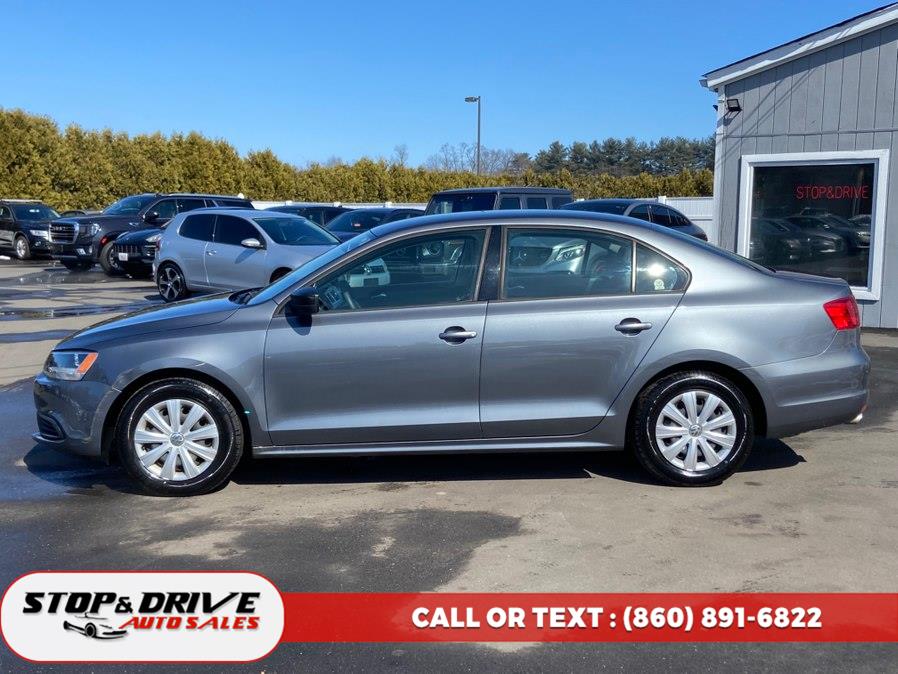 2012 Volkswagen Jetta S w/Sunroof 6AT's photo