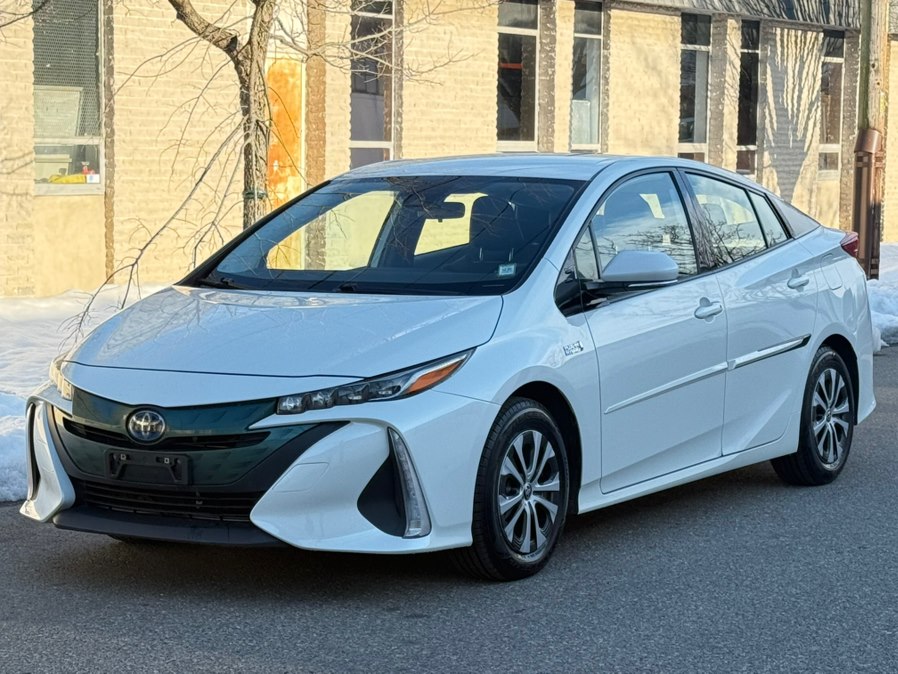 Used 2020 Toyota Prius Prime in Lindenhurst, New York | Cargenic Automotive. Lindenhurst, New York